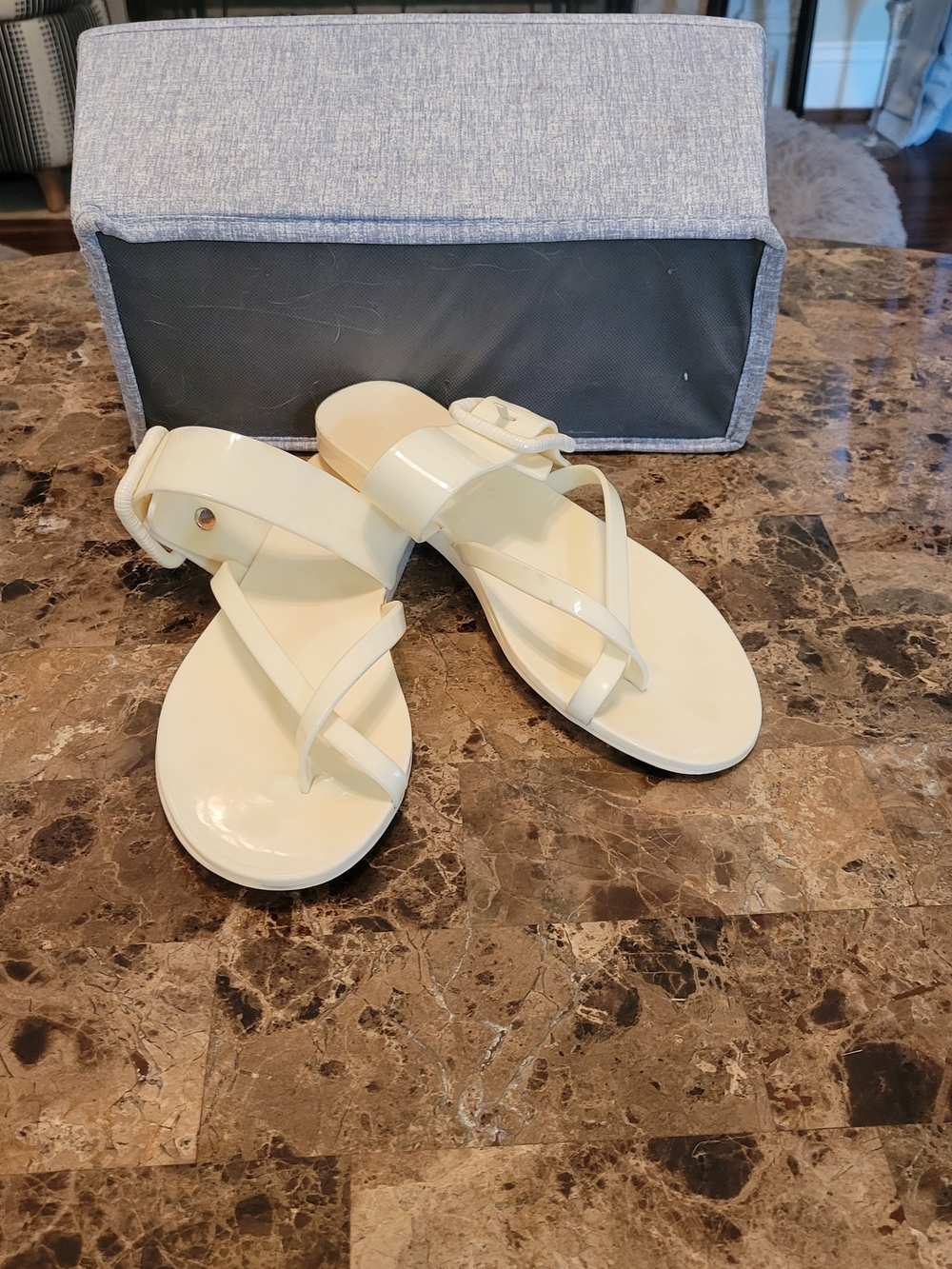 Veronica Beard Cream Patent Strappy Slide Sandals
